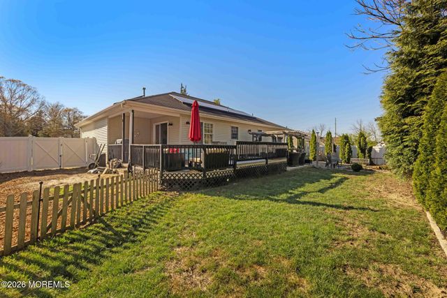 7 Sandy Court, Little Egg Harbor, NJ 08087