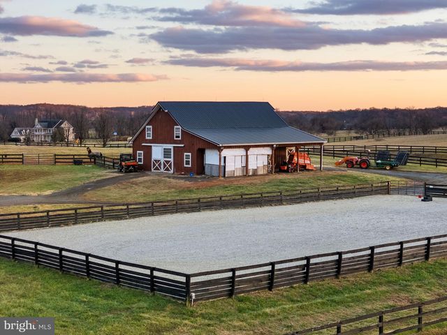 15145 LEES CROSSING LN, Leesburg, VA 20176