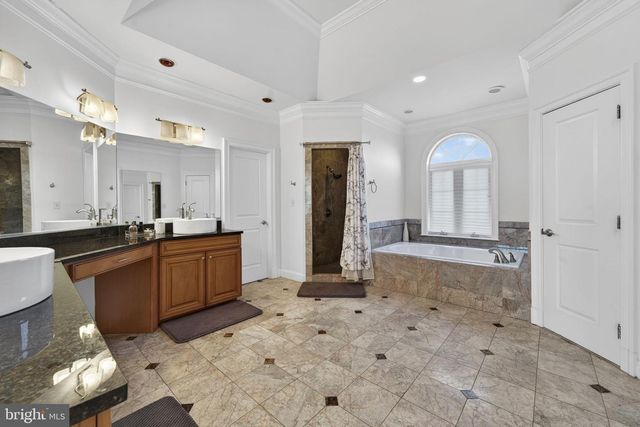 15145 LEES CROSSING LN, Leesburg, VA 20176