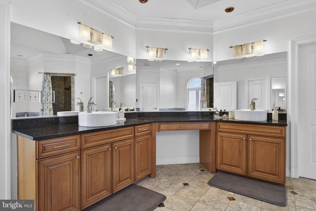 15145 LEES CROSSING LN, Leesburg, VA 20176