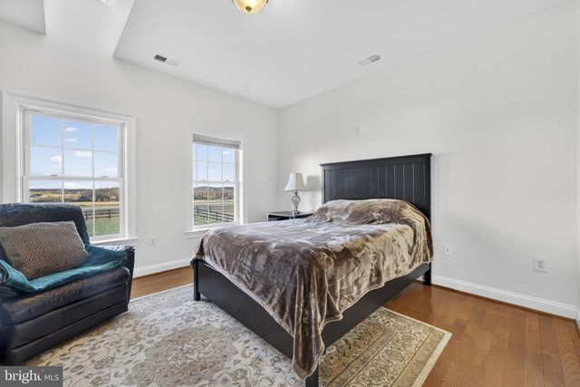 15145 LEES CROSSING LN, Leesburg, VA 20176