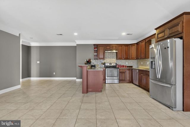 15145 LEES CROSSING LN, Leesburg, VA 20176