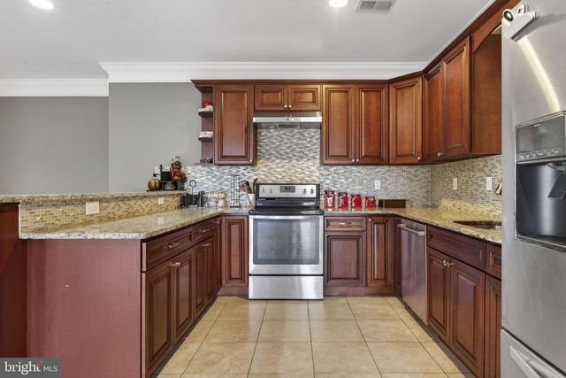 15145 LEES CROSSING LN, Leesburg, VA 20176