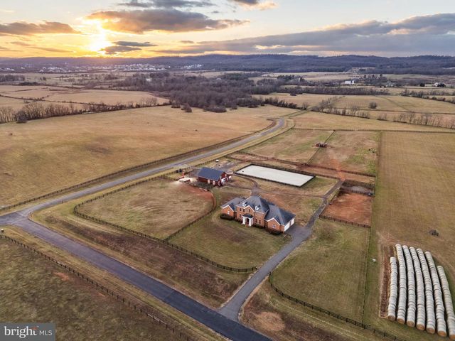 15145 LEES CROSSING LN, Leesburg, VA 20176