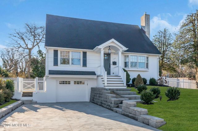 723 Pitney Drive, Spring Lake Heights, NJ 07762