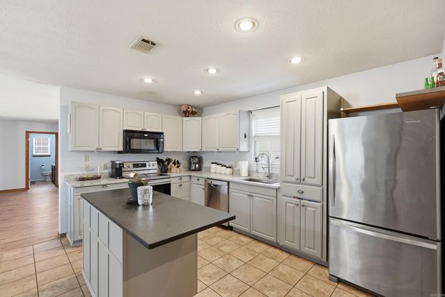 3 Joshua Circle, Conway, AR 72032