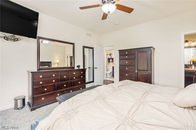 8744 Wakefield Run, North Ridgeville, OH 44039