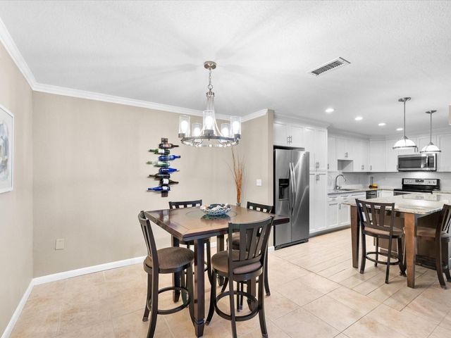 3114 LAKE PINE WAY B2, Tarpon Springs, FL 34688