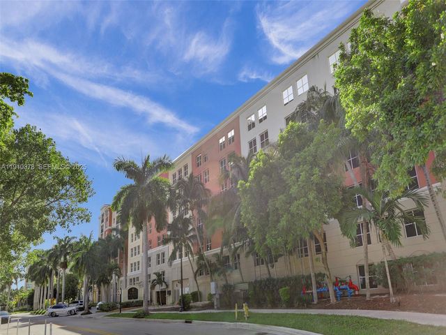 17150 N Bay Road 2102, Sunny Isles Beach, FL 33160