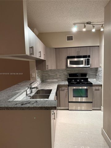17150 N Bay Road 2102, Sunny Isles Beach, FL 33160
