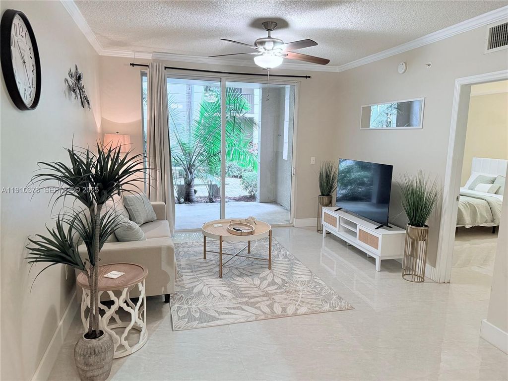 17150 N Bay Road 2102, Sunny Isles Beach, FL 33160