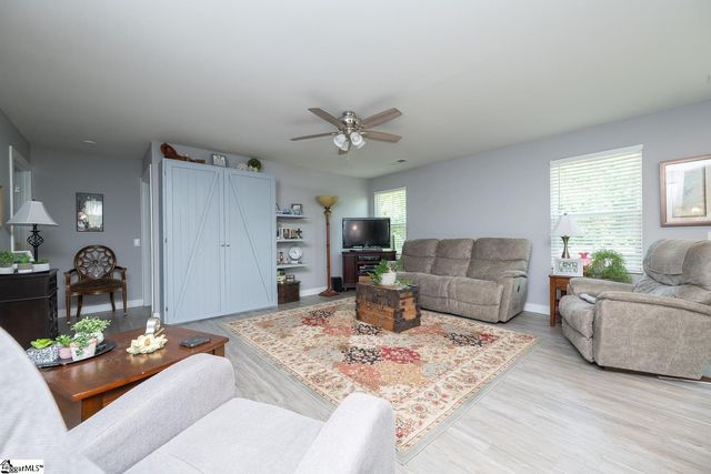 415 Edgehill Court, Greenville, SC 29617
