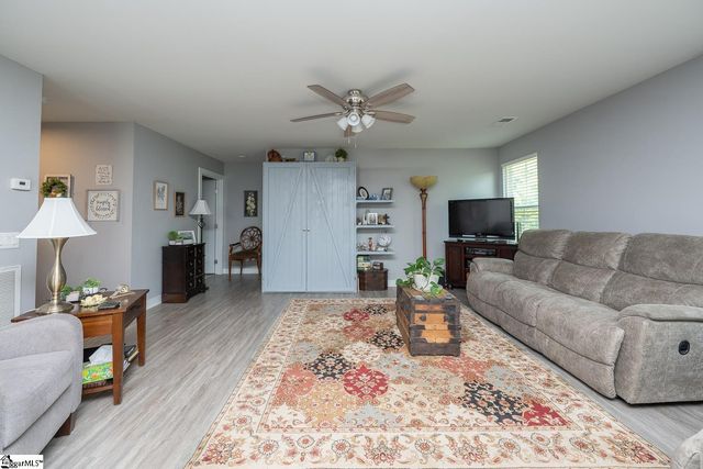 415 Edgehill Court, Greenville, SC 29617