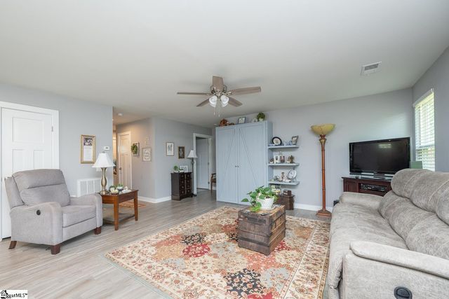 415 Edgehill Court, Greenville, SC 29617