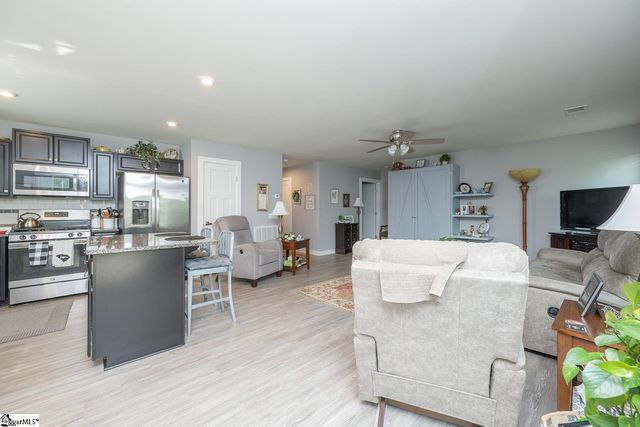 415 Edgehill Court, Greenville, SC 29617