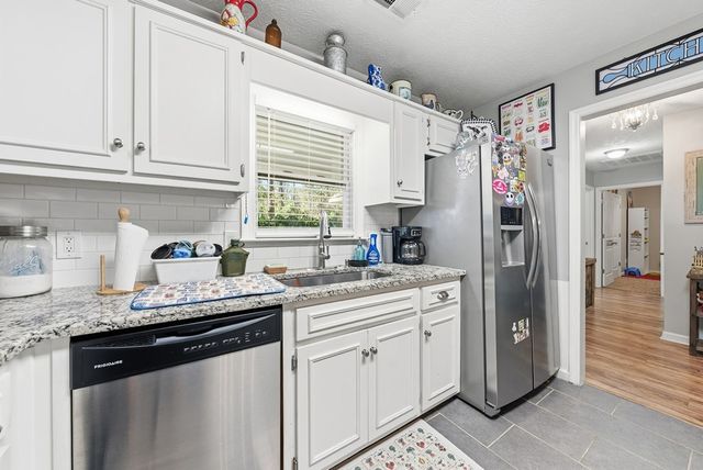 48 Dovecrest Court, Phenix City, AL 36867