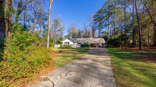 48 Dovecrest Court, Phenix City, AL 36867