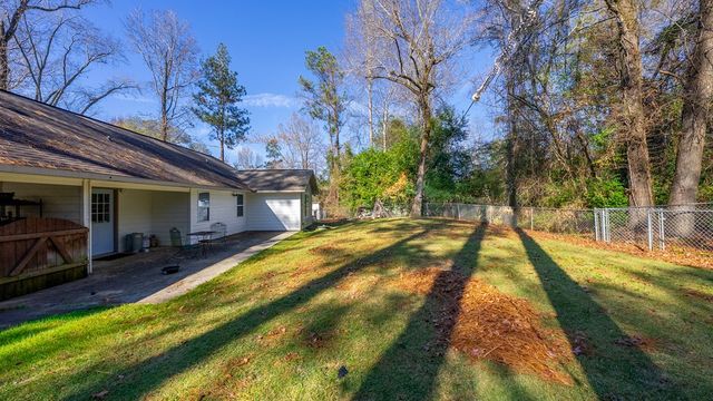 48 Dovecrest Court, Phenix City, AL 36867