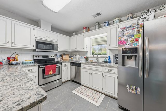 48 Dovecrest Court, Phenix City, AL 36867