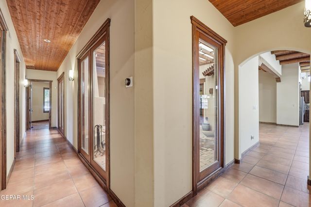 5328 SUSAN JEAN Court, El Paso, TX 79932