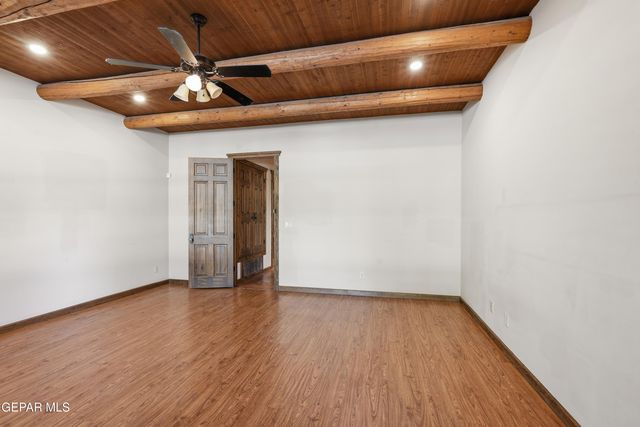 5328 SUSAN JEAN Court, El Paso, TX 79932