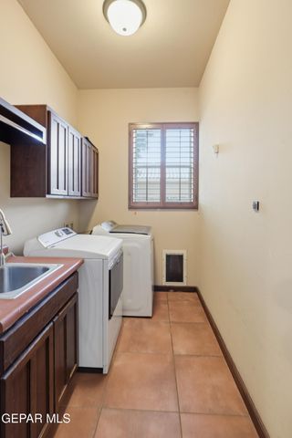 5328 SUSAN JEAN Court, El Paso, TX 79932