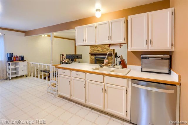 5506 Canonsburg Road, Grand Blanc, MI 48439