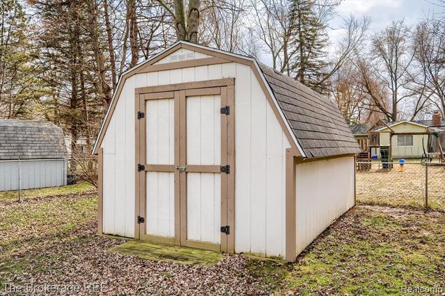 5506 Canonsburg Road, Grand Blanc, MI 48439