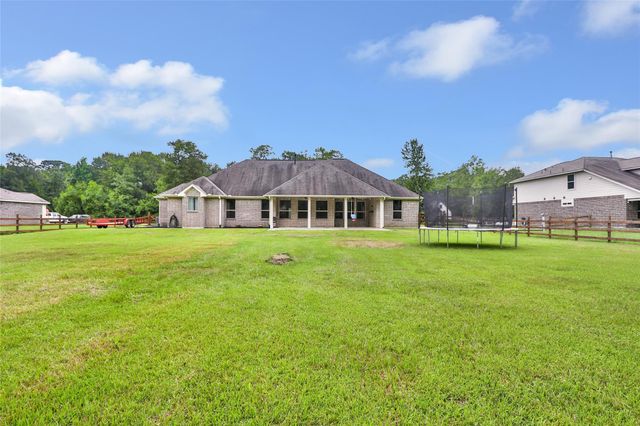 79 Road 660, Dayton, TX 77535
