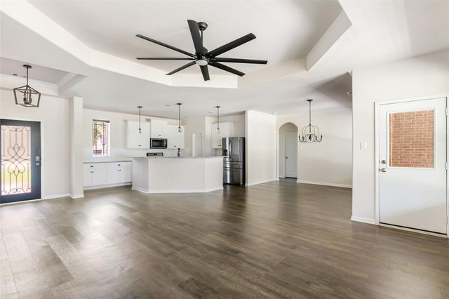 79 Road 660, Dayton, TX 77535