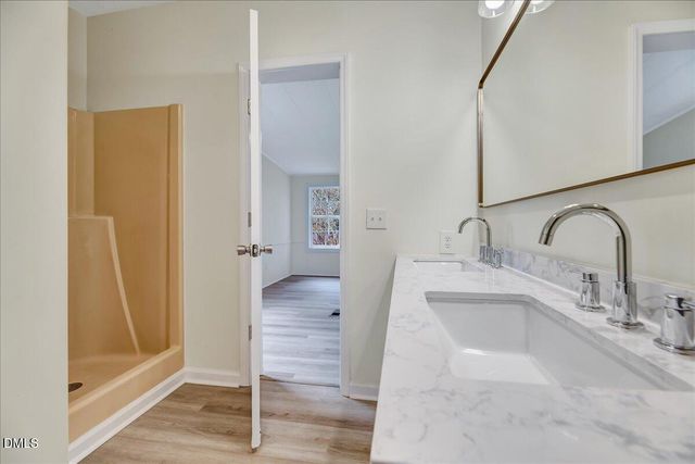 4146 Tobacco Road, Eastover, NC 28312