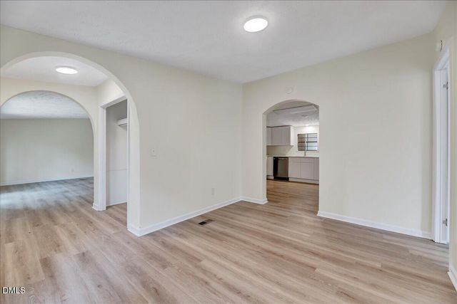 4146 Tobacco Road, Eastover, NC 28312