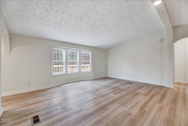 4146 Tobacco Road, Eastover, NC 28312