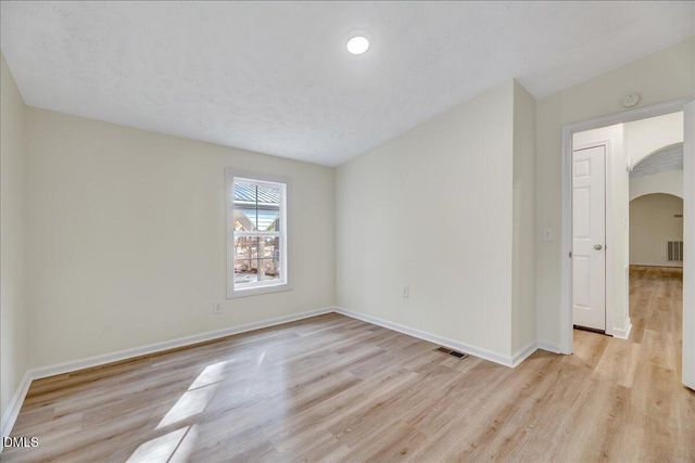 4146 Tobacco Road, Eastover, NC 28312