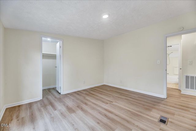 4146 Tobacco Road, Eastover, NC 28312