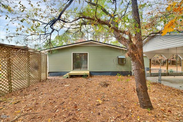 4146 Tobacco Road, Eastover, NC 28312