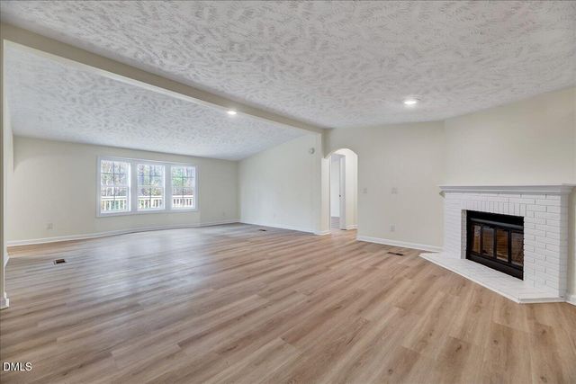 4146 Tobacco Road, Eastover, NC 28312