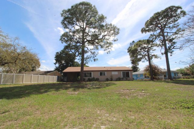 1618 SE Elkhart Terrace, Port St. Lucie, Port St Lucie, FL 34952