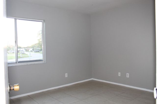 1618 SE Elkhart Terrace, Port St. Lucie, Port St Lucie, FL 34952