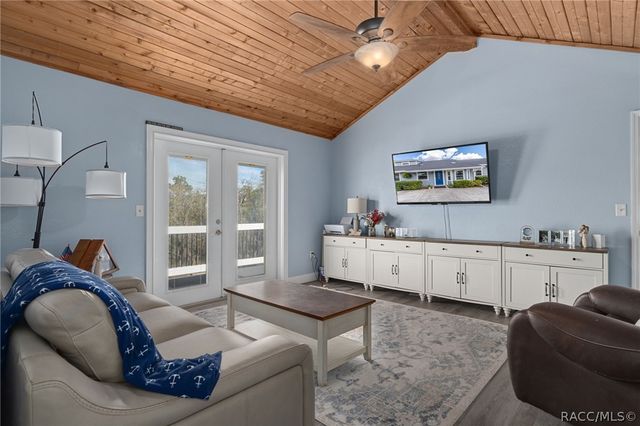 2473 E Hampshire Street, Inverness, FL 34453