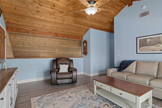 2473 E Hampshire Street, Inverness, FL 34453