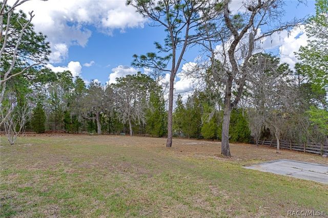 2473 E Hampshire Street, Inverness, FL 34453