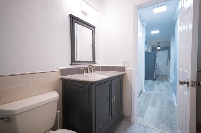 2621 Grant Street 10A, Hollywood, FL 33020