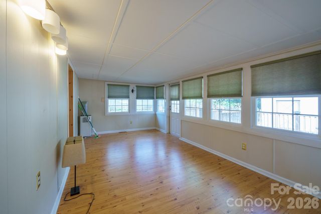 222 Summertree Drive, Troutman, NC 28166