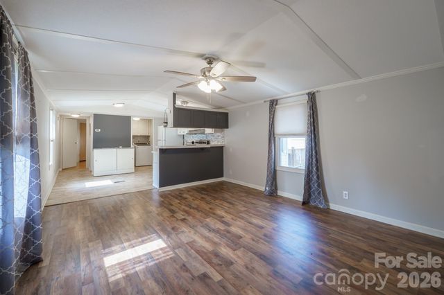 222 Summertree Drive, Troutman, NC 28166