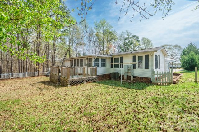 222 Summertree Drive, Troutman, NC 28166