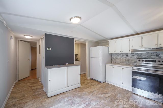 222 Summertree Drive, Troutman, NC 28166