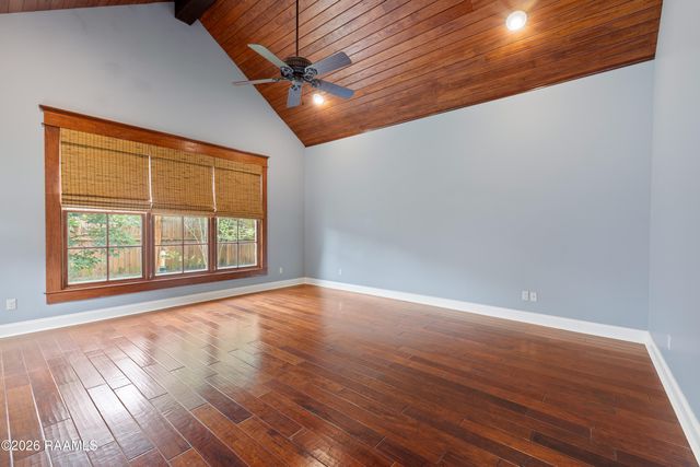 105 Fyvie Lane, Lafayette, LA 70503