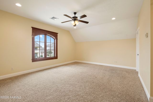 105 Fyvie Lane, Lafayette, LA 70503