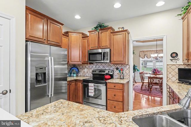 905 WALNUT CREST DR L-0064 DR, Lebanon, PA 17046